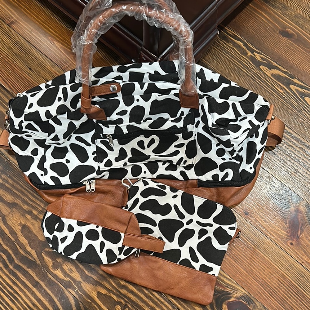 Stylish Black and White Cow Print Women's Bag Set